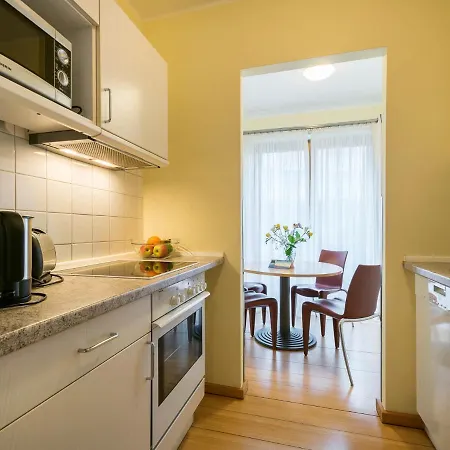 Apartment Kaiservillen - Mit 1 Schlafzimmer Und Terrasse D102