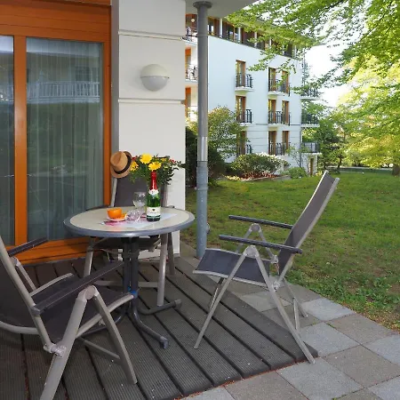 Kaiservillen - Mit 1 Schlafzimmer Und Terrasse D102 *